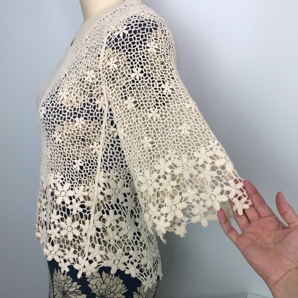 Crochet Top Daisy Design - Picture 3 of 6